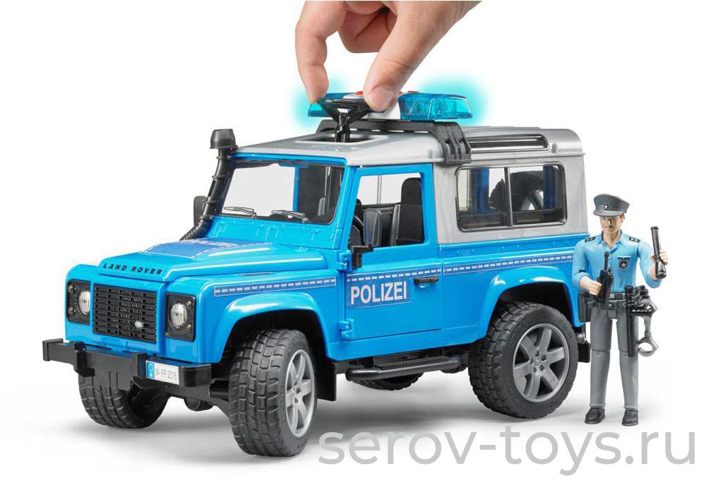 Внедорожник 02-597 Land Rover Defender Station Wagon Полиция с фигуркой