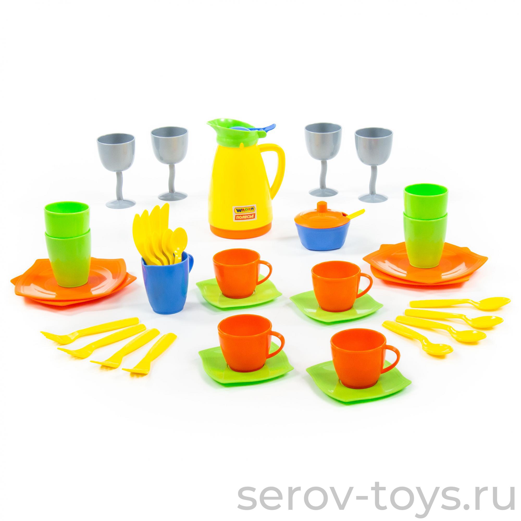 Набор посуды Праздничный в коробке 40800