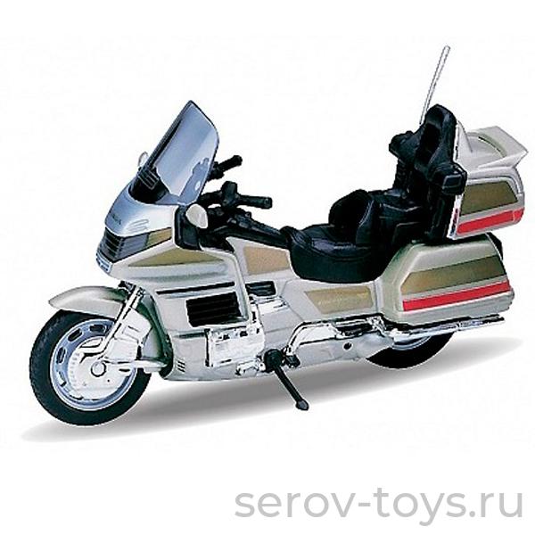 Модель 1:18 мотоцикла 12148P Honda Gold Wing